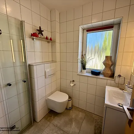 Haus Kuestentraum Luettje Glueck - بيت للعطل *